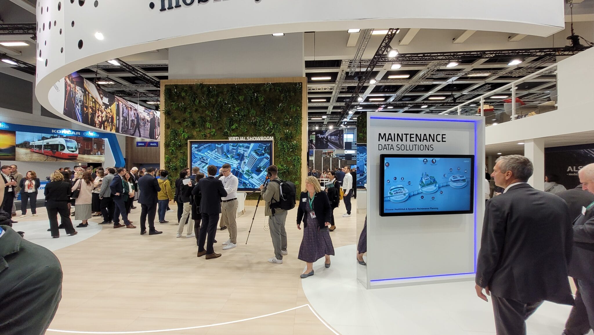 Alstom stand at InnoTrans with interactive and immersive installations