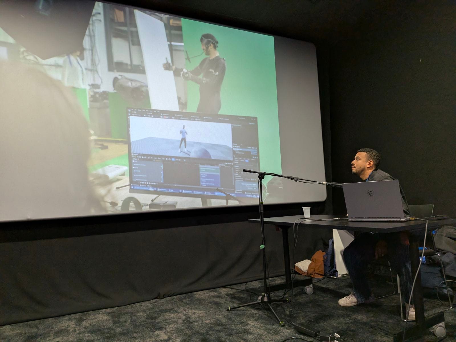 Presentation of SoWhen?'s Multivert studio on a big screen at Unreal Day in Belgrade
