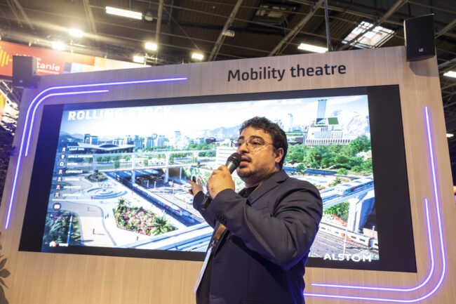 Mohamed Marouene CEO SOWHEN pitch a VivaTech avec Alstom Univers virtuel